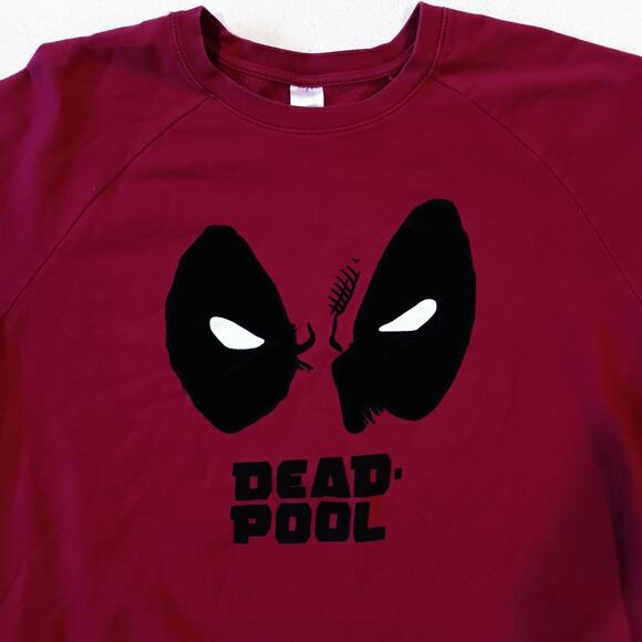 Dead Pool Marvel Sweatshirt - Picture 2 of 6
